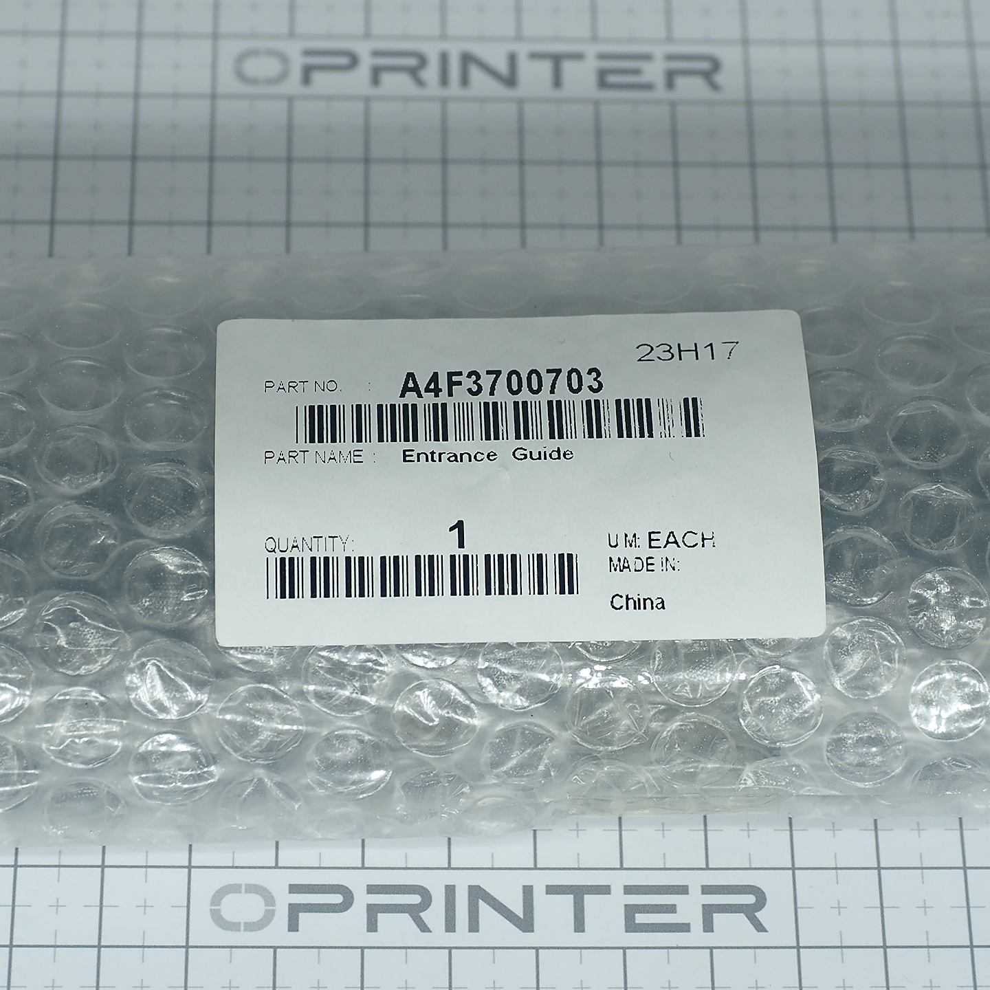 Направляющая бумаги в финишер Konica Minolta A4F3700703